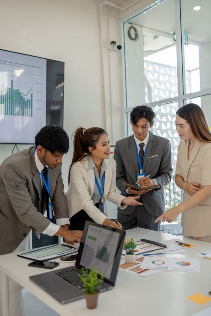 professionals-collaborating-on-business-strategy-i-2026-01-08-08-12-21-utc.jpg